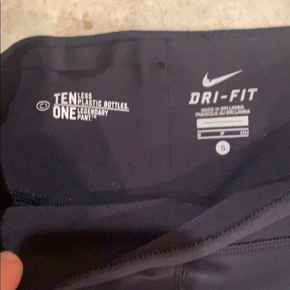 Nike Dri-Fit - Picture 3 of 3